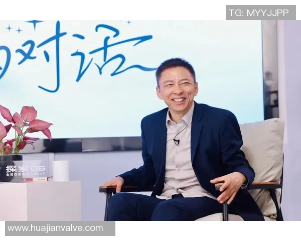 游泳名将的成长之路：从训练到赛场，突破自我与追求卓越的精神探索