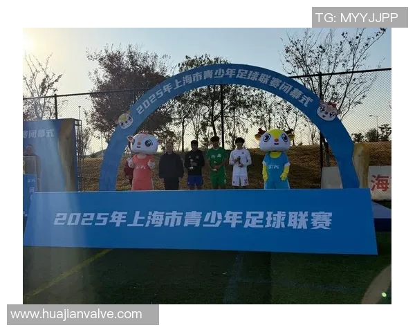 上海足球队团队协作变革引发热议助力球队重回巅峰之路